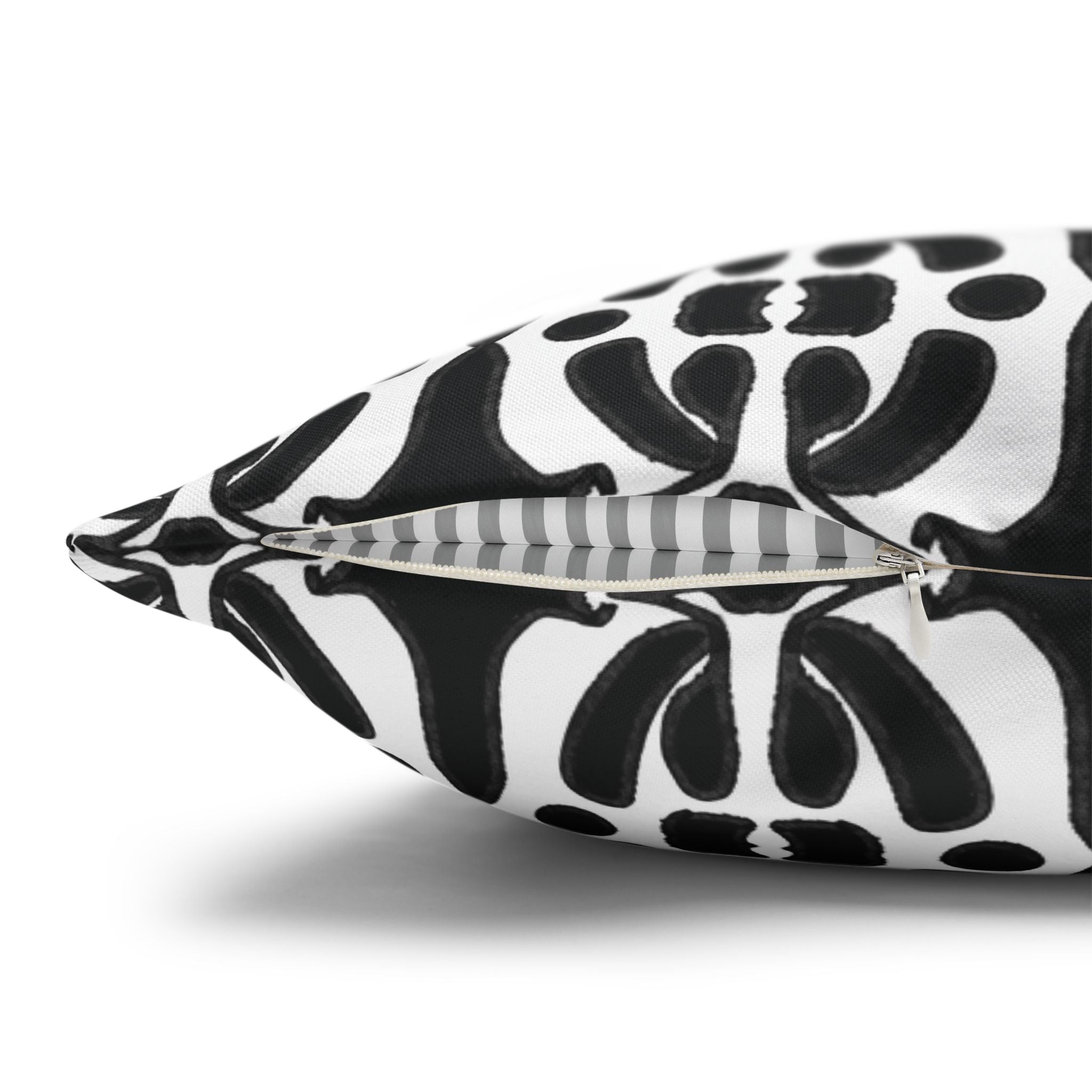 Black & White Geometric Pillowcase, Decorative throw pillow cover, Cozy home decor, Vibrant accent pillow, Modern home gift