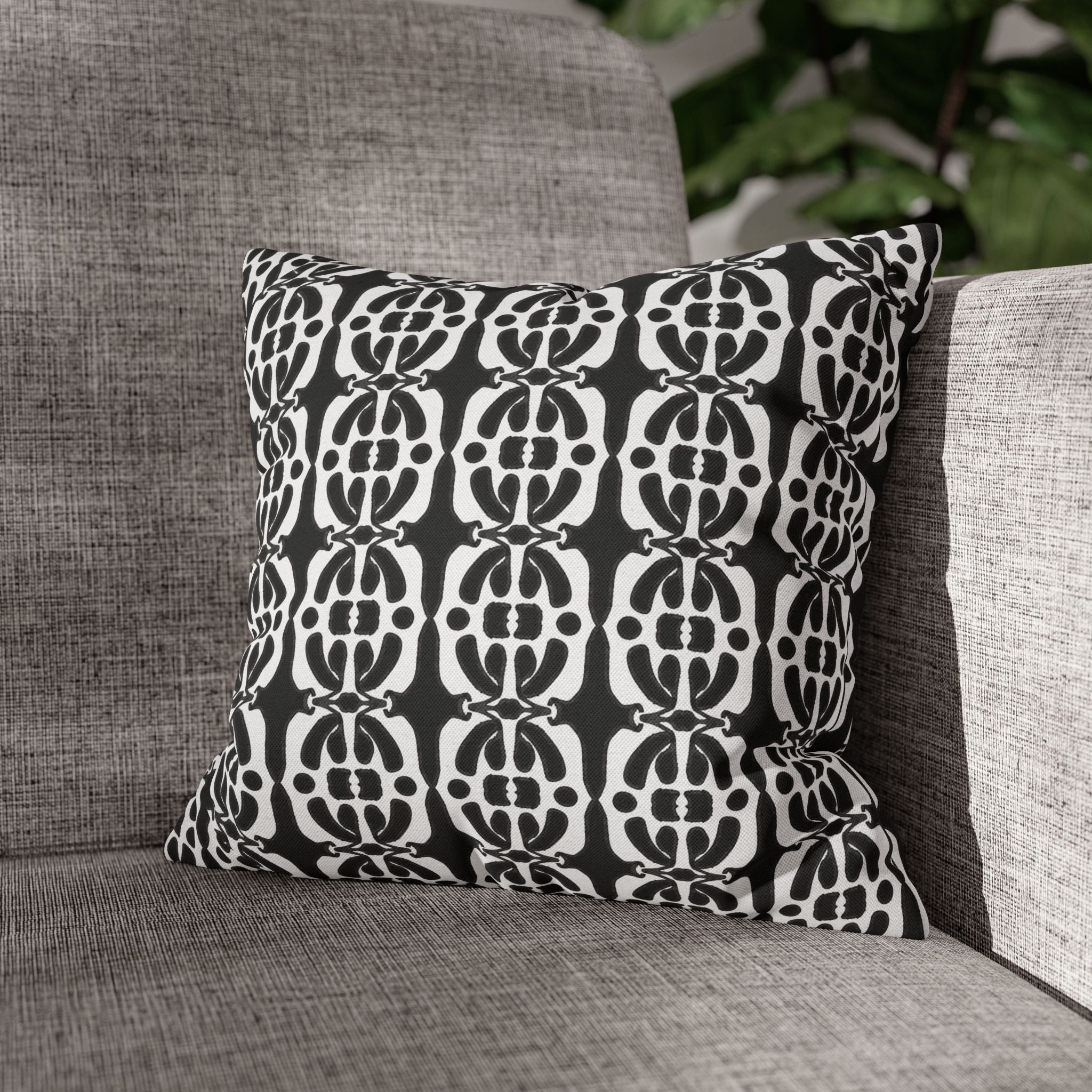 Black & White Geometric Pillowcase, Decorative throw pillow cover, Cozy home decor, Vibrant accent pillow, Modern home gift