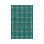 Green & Pink Stylish Microfiber Tea Towel for Home Decor, Kitchen Gift, Unique Housewarming Present, Modern Design, Eco-Friendly Kitchen Accessory