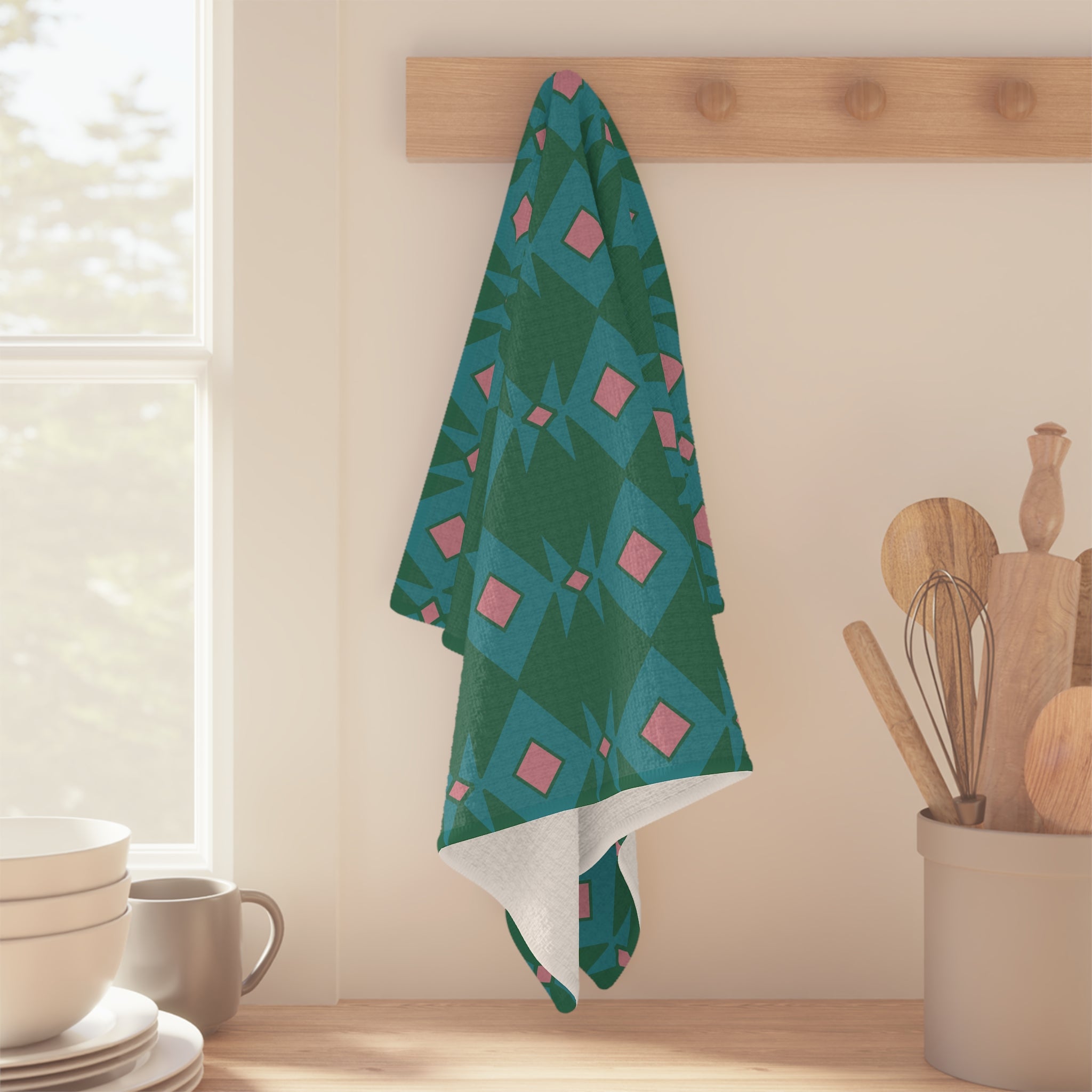 Green & Pink Stylish Microfiber Tea Towel for Home Decor, Kitchen Gift, Unique Housewarming Present, Modern Design, Eco-Friendly Kitchen Accessory